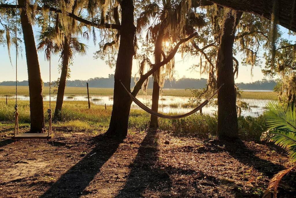 Secluded Tiny House By The Marsh With Hunting Island Beach Pass Frogmore 外观 照片